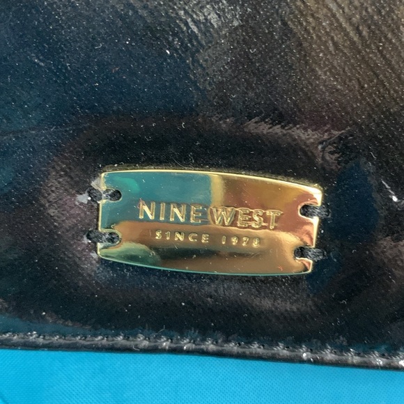 Nine West - purse - ac - Picture 2 of 12